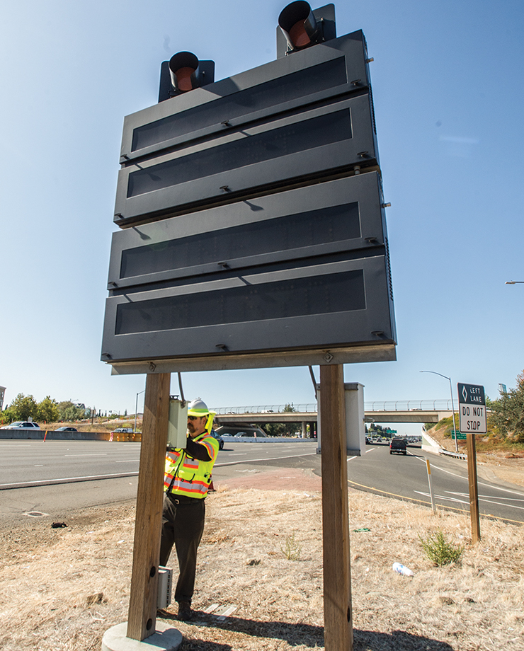 Extinguishable Message Signs alert motorists of specific road conditions. There are more than 700 such signs along state highways.